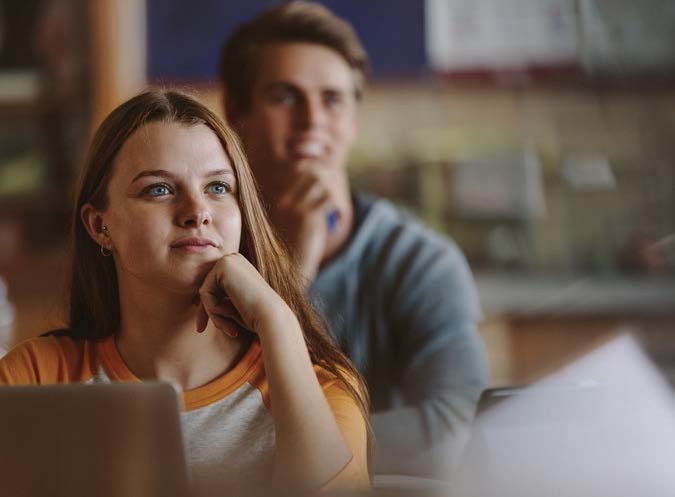 Studenti delle Scuole del Sacro Cuore durante le attività didattiche